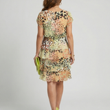 Robe Abstraite Structurée Longueur Genou Nicole