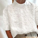 Blouse à Col Montant Brodé Carla