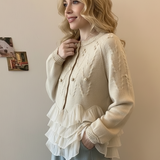 Cardigan Élégant en Maille à Volants
