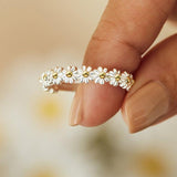 Bague ajustable argentée avec marguerite