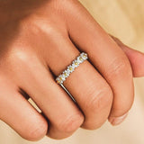 Bague ajustable argentée avec marguerite
