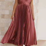Robe Élégante Plissée