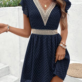 Robe Raffinée en Dentelle Sophie