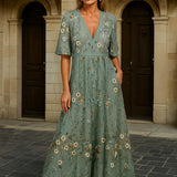 Robe Longue Élégance Botanique